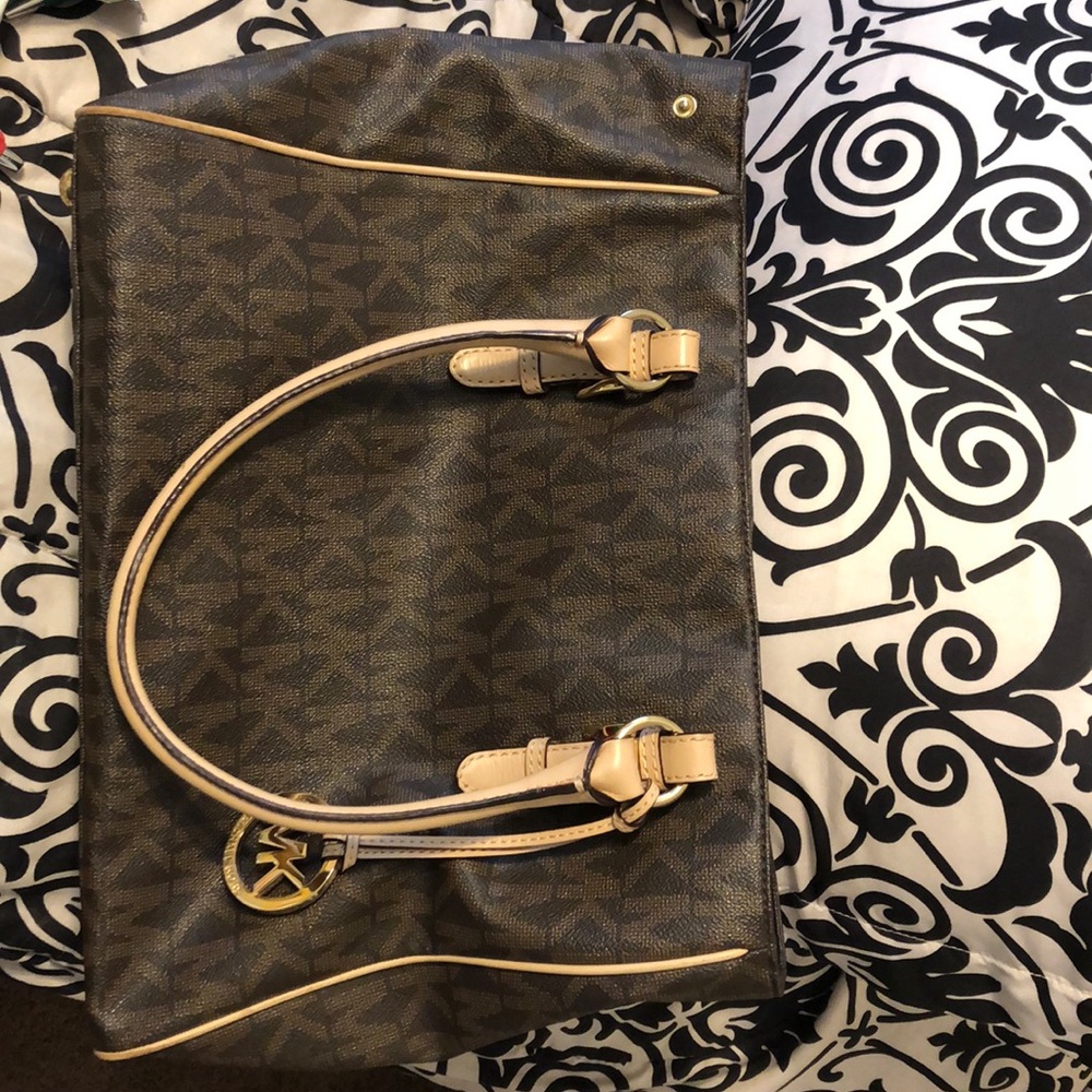 Micheal Korrs Bag